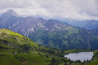 Panorama from the Zeigersattel to the Seealpsee