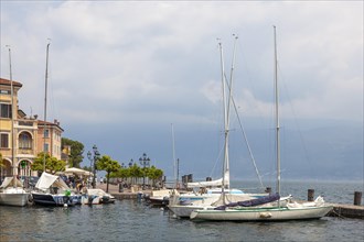 Boats in the harbour of Gargnano