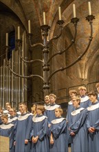 Quempas singing by the Braunschweig Cathedral Singing School for Advent in Braunschweig Cathedral