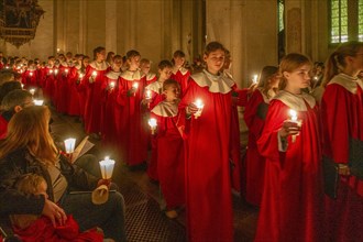 Quempas singing of the Braunschweig Cathedral Singing School for Advent in Braunschweig Cathedral