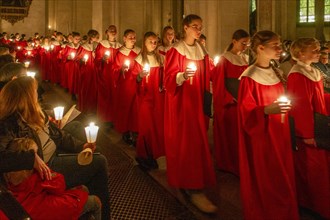 Quempas singing of the Braunschweig Cathedral Singing School for Advent in Braunschweig Cathedral