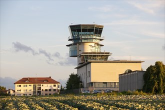 Building of German Air Traffic Control and German Meteorological Service