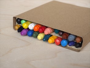 Wax Crayons box