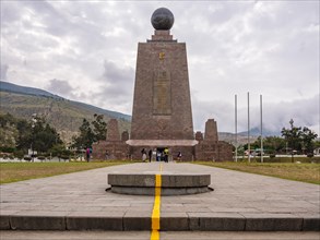 Equator monument Ciudad Mitad del Mundo