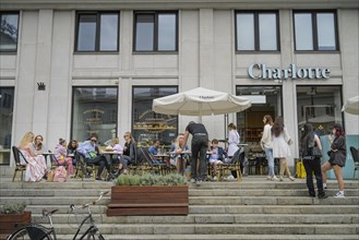 Restaurant and Cafe Charlotte Bouillon