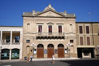 Municipal theatre