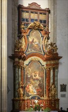 Baroque side altar