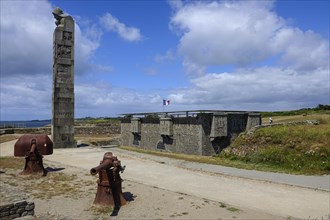 Former fort and memorial to the fallen of the 1st World War on the Pointe Saint-Mathieu,