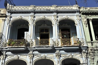 House front, house facade facing the Prado, Paseo de Marti, boulevard in the centre of Havana,