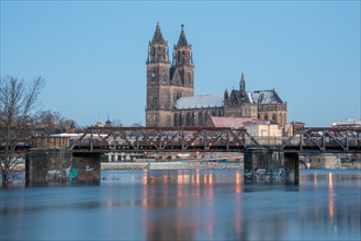 Magdeburg Cathedral, in front of historic lift bridge, Elbe at high water, Magdeburg,