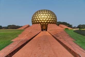 Meditation centre Matrimandir or Matri Mandir, future city Auroville, near Pondicherry or