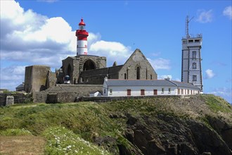 Semaphore, ruins of the Saint-Mathieu abbey and lighthouse on the Pointe Saint-Mathieu,