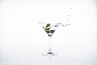 Cocktail Martini, white background, studio shot