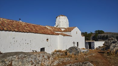 Church of St Michael the Archangel, Cross-domed church, Small white church with rounded dome under