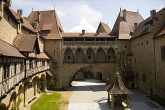 Kreuzenstein Castle, inner courtyard, Leobendorf, Weinviertel, Lower Austria