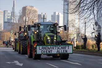 Around 600 farmers drove to the festival hall in Frankfurt am Main on 11 January 2024 as part of