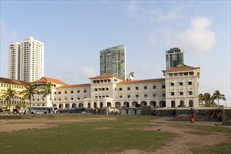 Frontage of the Galle Face hotel, Colombo, Sri Lanka, Asia