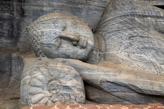 Reclining Buddha, Gal Viharaya, UNESCO World Heritage Site, the ancient city of Polonnaruwa, Sri