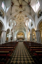St Castor Basilica, Central nave and main altar, Coblenz, Rhineland Palatinate, Germany, Europe