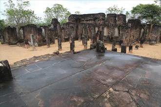 UNESCO World Heritage Site, ancient city Polonnaruwa, Sri Lanka, Asia, Buddha Seema Pasada
