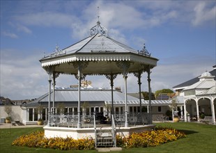 Bandstand and pavilion, Gyllyngdune Gardens, Falmouth, Cornwall, England, UK