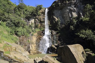 Waterfalls on Ramboda Oya river, Ramboda, Nuwara Eliya, Central Province, Sri Lanka, Asia