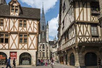 Old town, Dijon, Cote d'Or department, Bourgogne-Franche-Comte, Burgundy, France, Europe