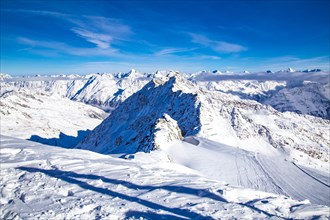 Mountain panorama from the Schwarze Schneid (2991 m), Rettenbachferner, glacier ski area, Soelden,