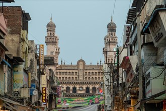 Bazaar, at Charminar, Hyderabad, Andhra Pradesh, India, Asia