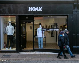 Hoax shop store closing sale, Woodbridge, Suffolk, England, UK