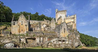 Chateau de Commarque, medieval castle at Les Eyzies-de-Tayac-Sireuil, Dordogne, Aquitaine, France,