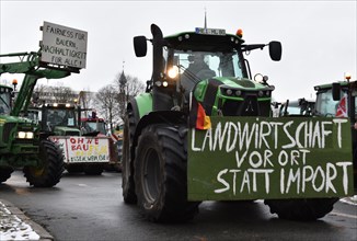 Farmers protest with tractors on 6 January 2024 in Heide, Schleswig-Holstein, Germany, Europe