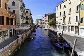 Boats, side canal, Venice, Veneto, Italy, Europe