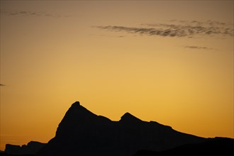 Sunrise over Dolomite peaks, Corvara, Dolomites, Italy, Europe