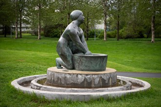 Sculpture of a washerwoman, Reykjavik, Iceland, Europe