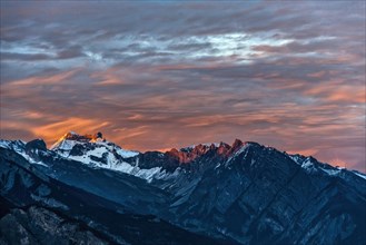 Mountain landscape in the sunset with cloudy sky, mountains, mountain, alpine, evening sky, cloud,