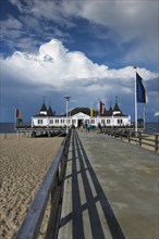 Pier on the lido of Ahlbeck, travel, summer holiday, tourism, Baltic Sea, Baltic Sea coast, lido,