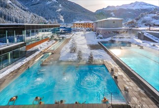 Snow-covered Felsentherme, thermal spa, Bad Gastein, Gastein Valley, Hohe Tauern National Park,
