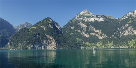 View from Tellsplatte to Bauen with Oberbauen Kulm, Vierwaldstaettersee Canton Uri, Switzerland,