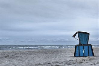 Beach chair on the Baltic Sea coast, beach, empty, nobody, crisis, bad weather, cloudy, cloudy, bad