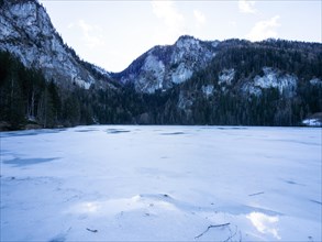 Winter atmosphere, frozen Gleinkersee, Spital am Pyhrn, Totes Gebirge, Pyhrn-tidal creek region,