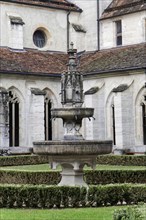 Fountain, Cistercian monastery Bebenhausen, Tuebingen, Baden-Wuerttemberg, Germany, Europe