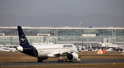 A Lufthansa passenger aircraft at Frankfurt Airport