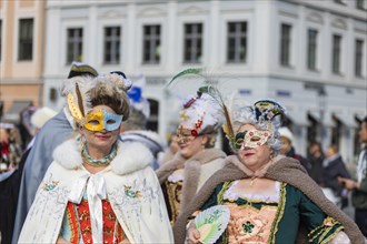 LUST & PASSION & JOY OF LIFE, for the joy of the masquerade, the Elbvenezian Carnival took place in