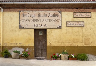 Bodega Julian Abalos, small specialist wine production, San Asensio, La Rioja Alta, Spain, Europe