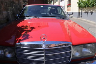 Close-up of a Mercedes from the legendary W-123 series