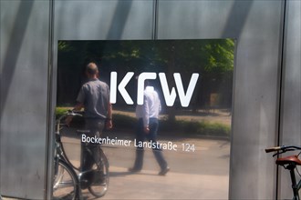 Logo of KfW (Kreditanstalt fuer Wiederaufbau) in the Bockenheimer Landstrasse in Frankfurt am Main