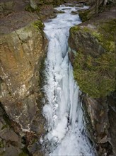With a free fall height of approx. 9 metres, it is the highest natural waterfall in Saxon