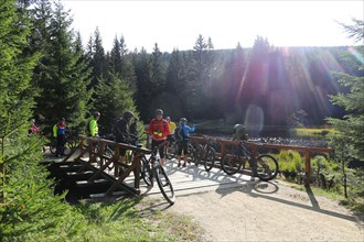 Mountain bike tour through the Bavarian Forest with the DAV Summit Club: stopover at the small