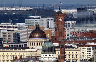 Red City Hall, the rebuilt Berlin Palace in the Humboldt Forum and the German Cathedral at